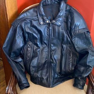 Robert Comstock Men’s Black Leather Jacket